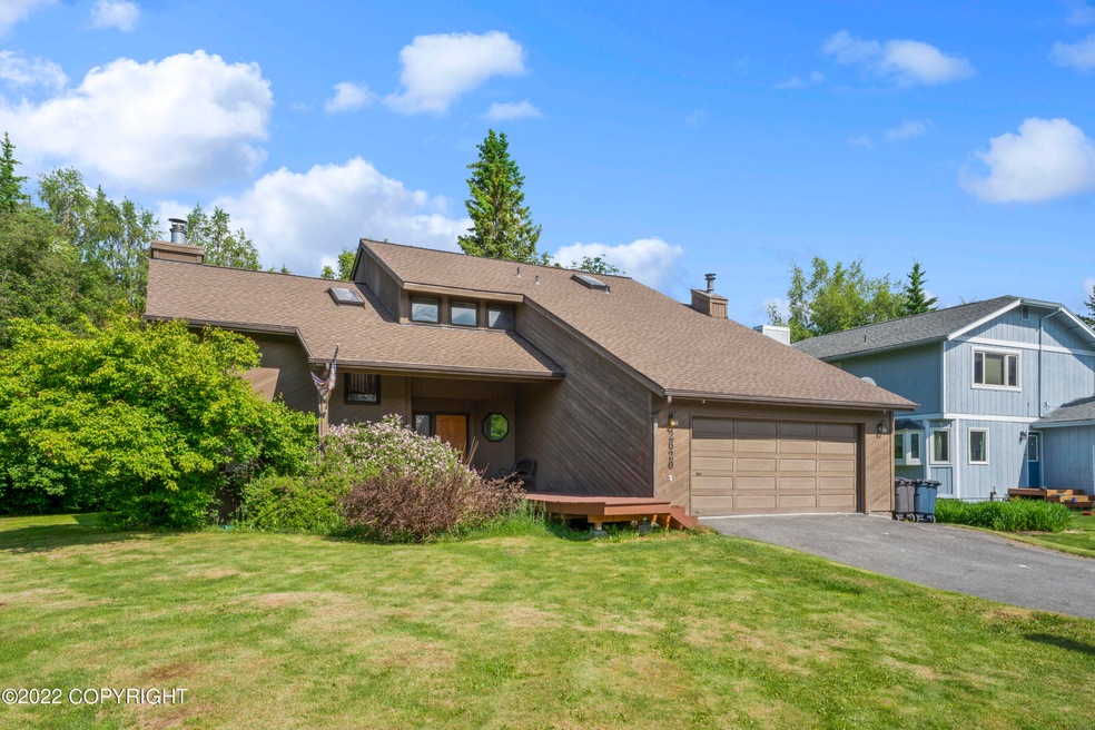 2620 Kingsbridge Cir, Anchorage, AK 99504 - photo 1