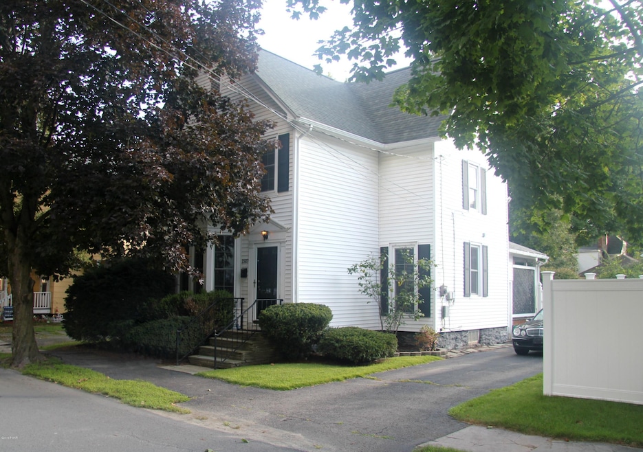 1507 West St, Honesdale, PA 18431 - photo 1