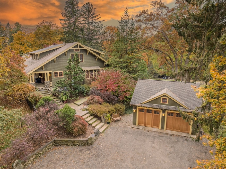 9 Harkness Rd, Pelham, MA 01002 - photo 1