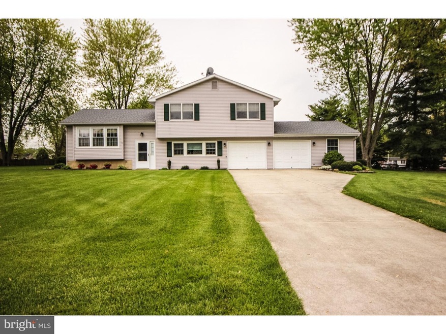 73 Gaunt Dr, Mickleton, NJ 08056 - photo 1