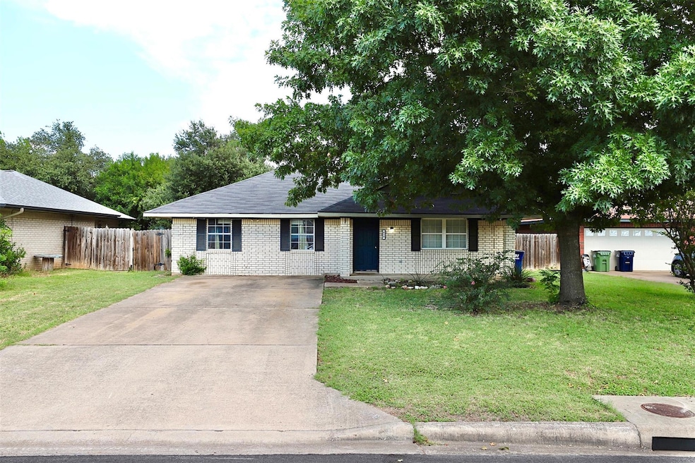 For Sale $279,000 • Co-Listing Agent