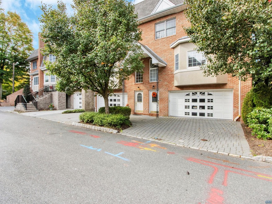 114 Stonegate Trail, Cresskill, NJ 07626 - photo 1