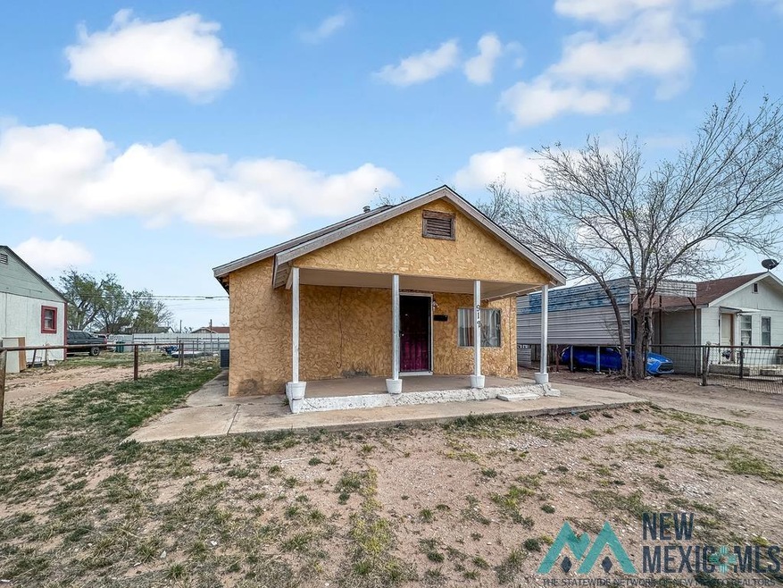 912 N Cochran St, Hobbs, NM 88240 - photo 1