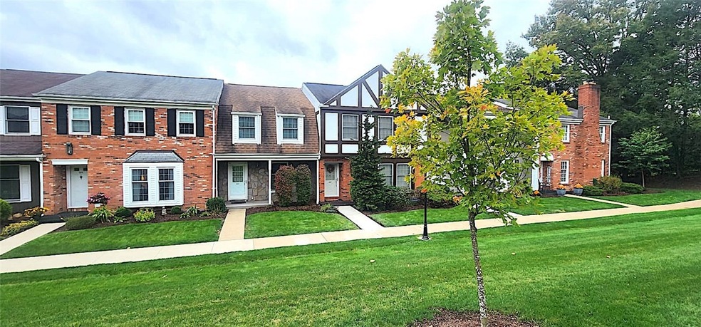 663 Georgetown Village, Indiana, PA 15701 - photo 1