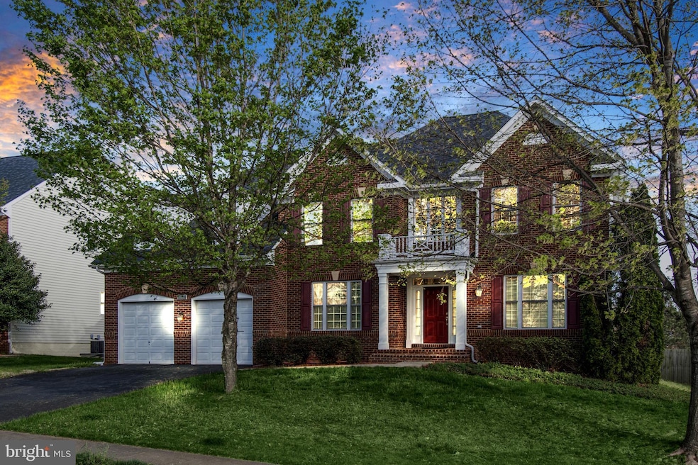 18825 Hundred Acre Ln, Triangle, VA 22172 - photo 1