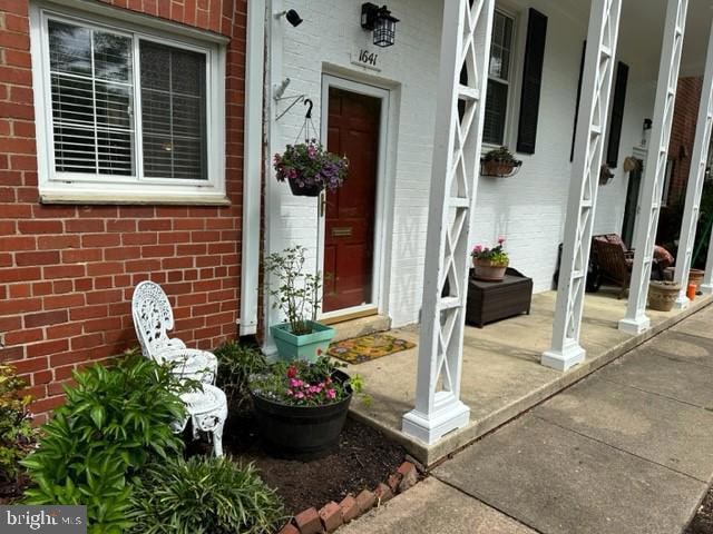 1641 Preston Rd, Alexandria, VA 22302 - photo 1