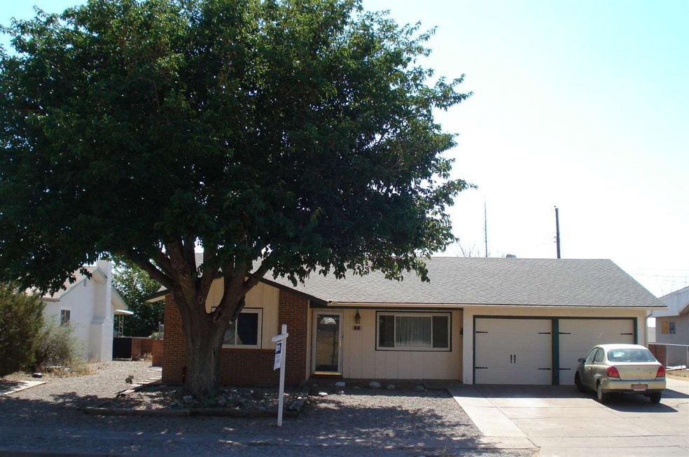 1809 Crescent Dr, Alamogordo, NM 88310 - photo 1