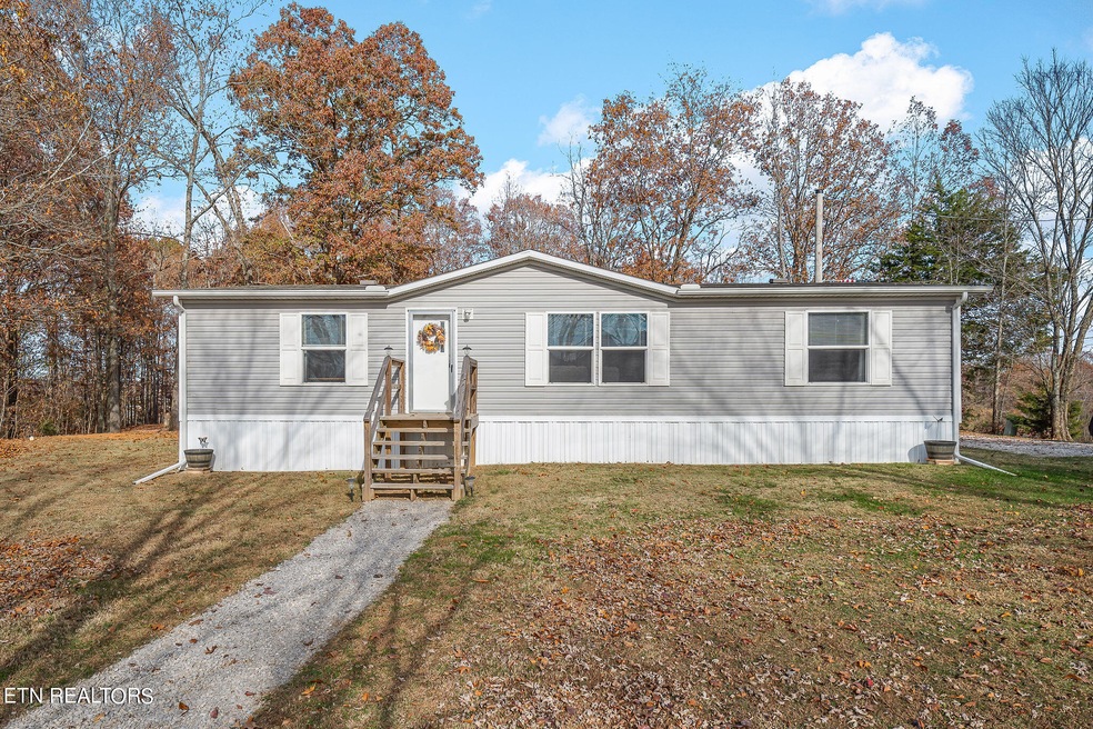 5838 Bell Rd, Cookeville, TN 38506 - photo 1