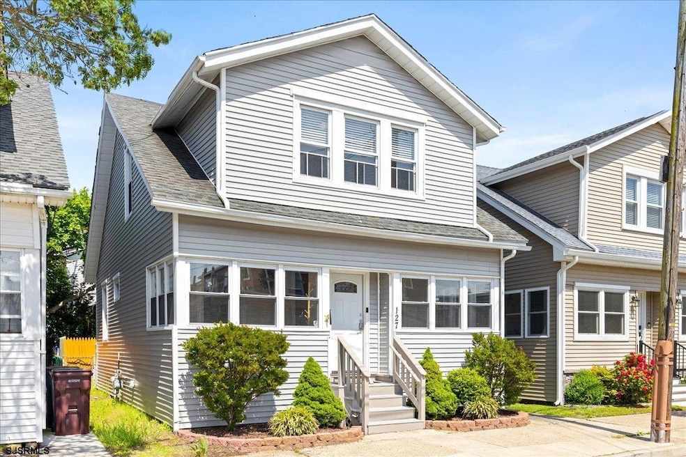 For Rent $2,400/month