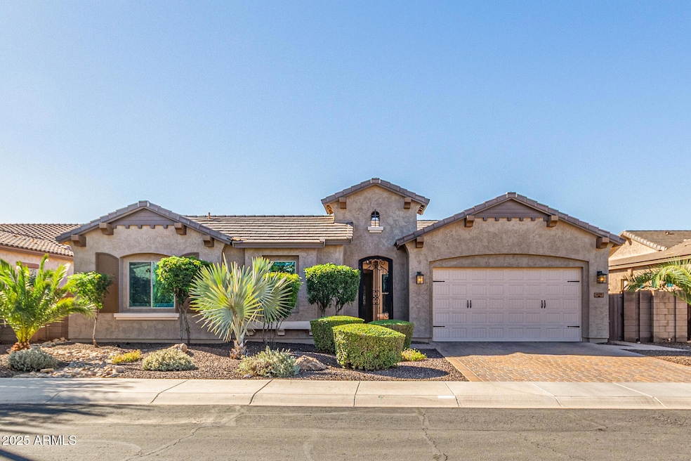 1039 E Clifton Ave, Gilbert, AZ 85295 - photo 1