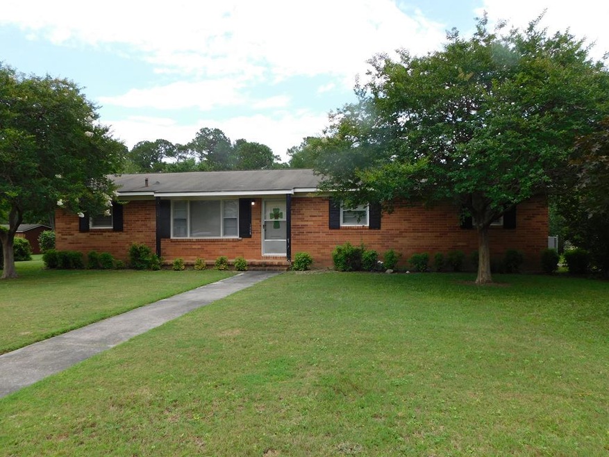 2405 Davis Ave, Tifton, GA 31794 - photo 1