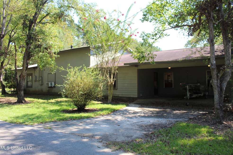 153 Ida Miller Rd, Lucedale, MS 39452 - photo 1