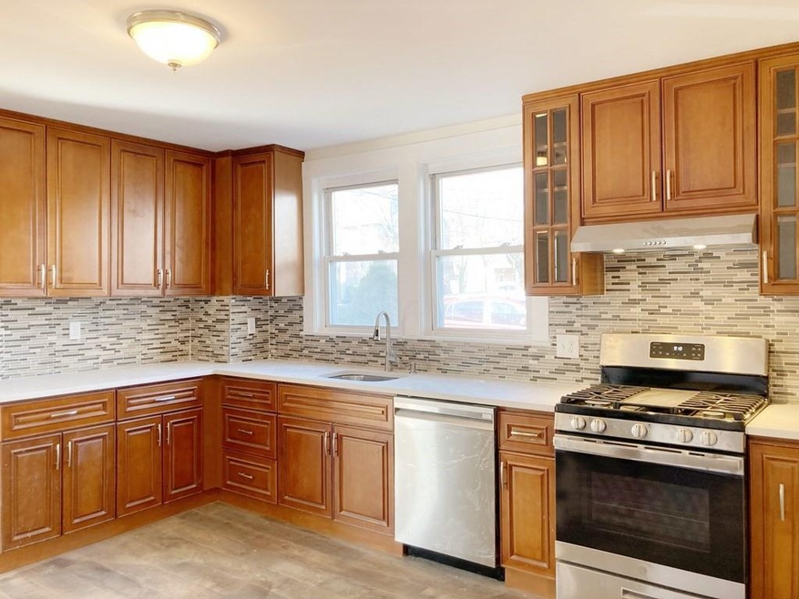 55 Oliver St unit 1, Somerville, MA 02145 - photo 1