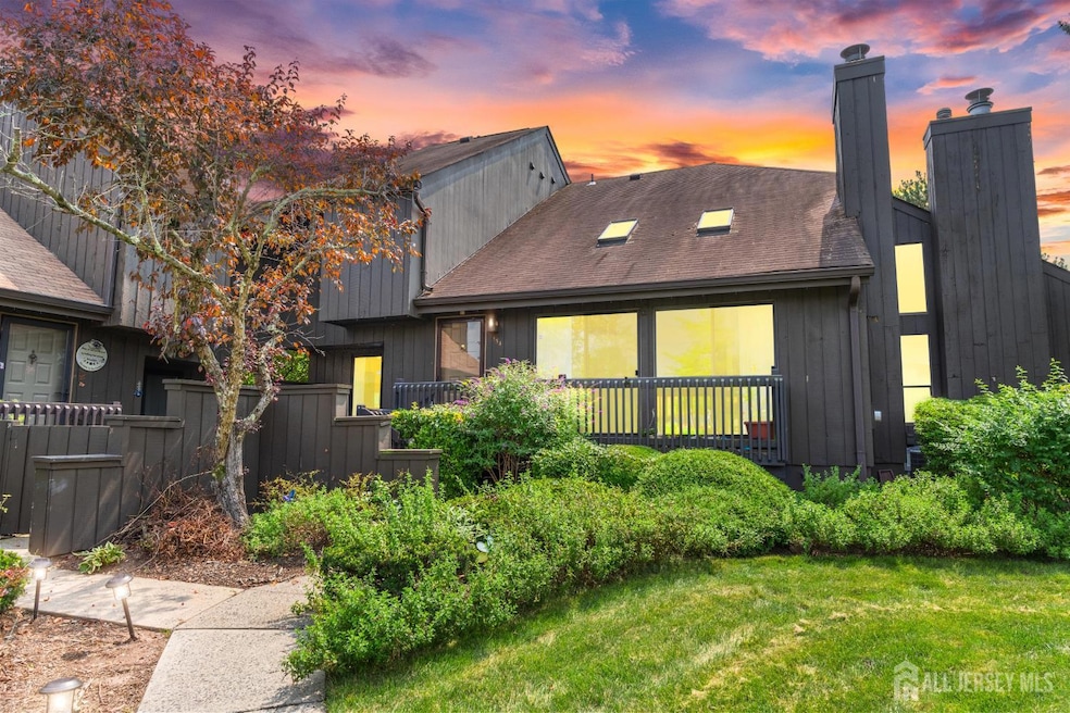 154 Westgate Dr, Edison, NJ 08820 - photo 1