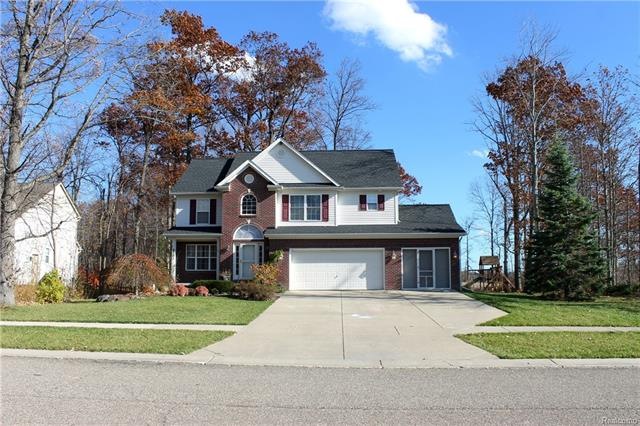 Welcome Home to 8301 Meadow Creek in Goodrich!