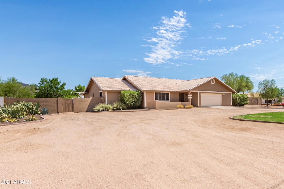 10940 E Adobe Rd, Mesa, AZ 85207 - photo 1