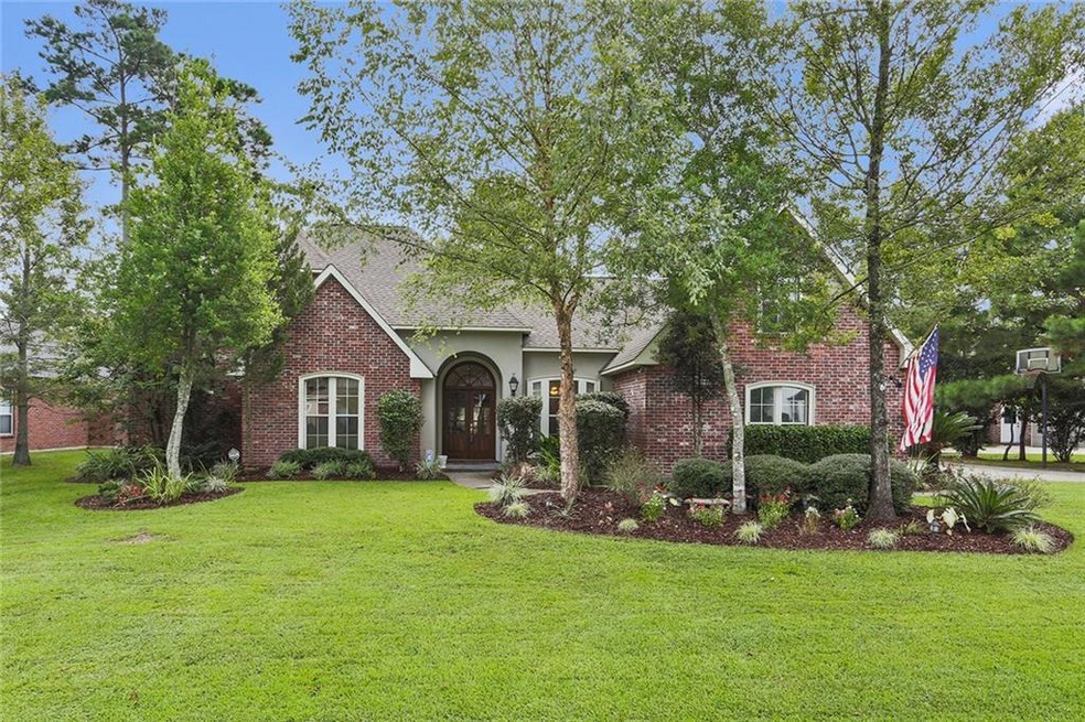 Beautiful Front View and Yard