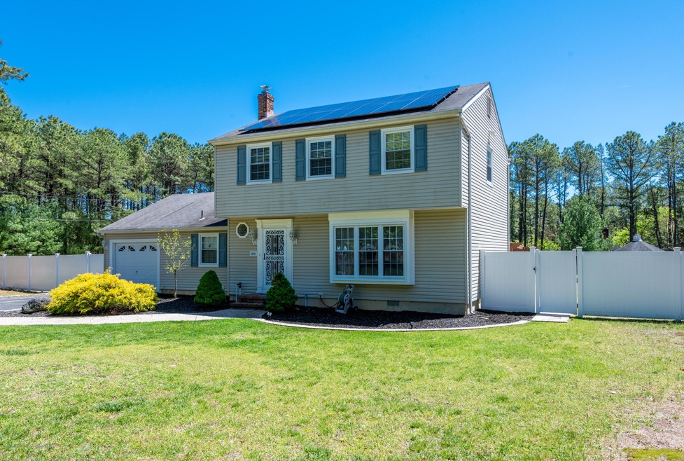 1050 Chilvers Ave, Whiting, NJ 08759 - photo 1