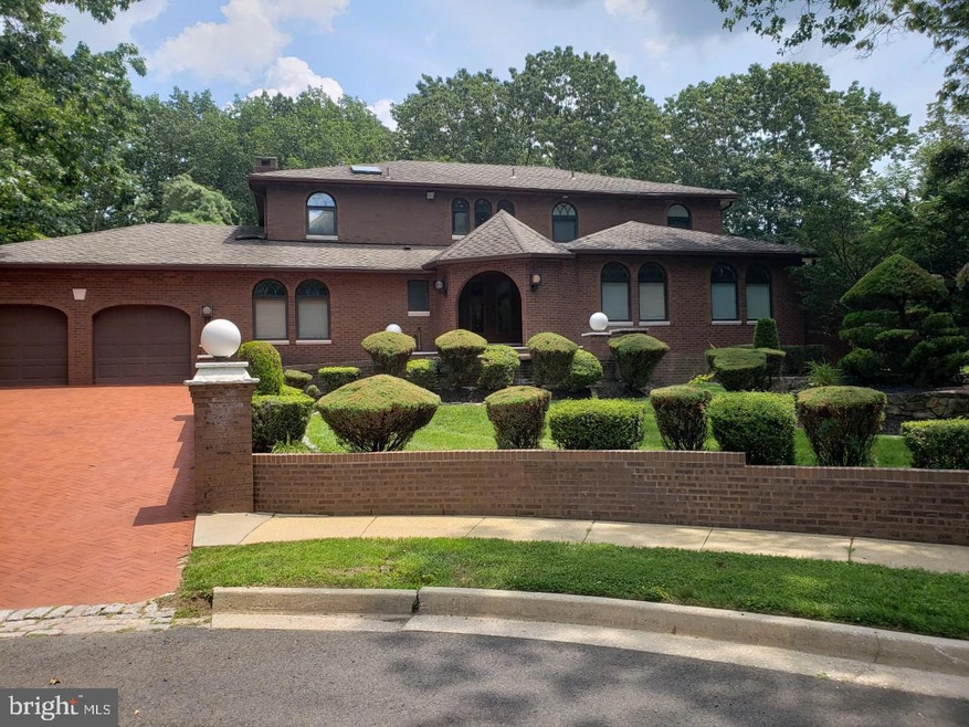 212 Whitehall Ct, Voorhees, NJ 08043 - photo 1