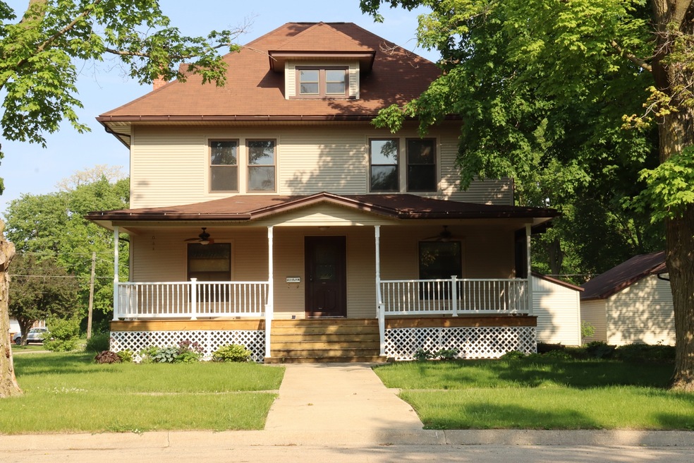 103 Lafayette St, Prophetstown, IL 61277 For Sale