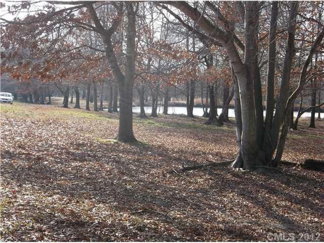 Land/Lot - Gorgeous lot in sought after location.