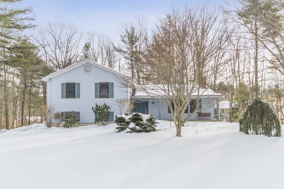 13 Capitol Cir, Rochester, NH 03867 - photo 1