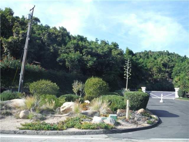 127 Camino de Las Lomas, Escondido, CA 92026 - photo 1