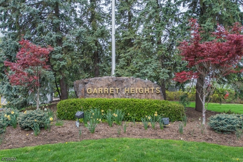 123 Quartz Ln, Paterson, NJ 07501 - photo 1