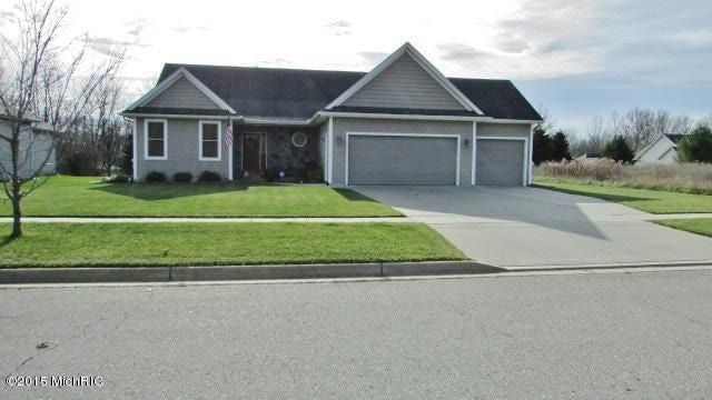 2581 Avalon Woods Dr, Portage, MI 49024 - photo 1