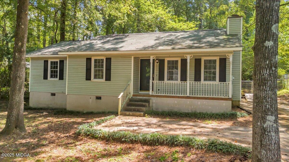 1129 Santa fe Trail, Macon, GA 31220 - photo 1