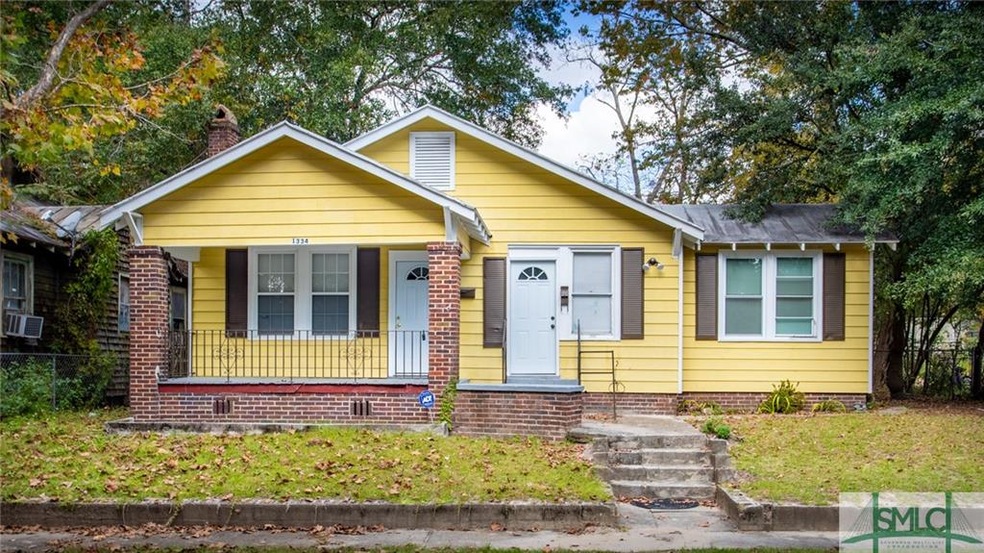 1334 E Waldburg St, Savannah, GA 31404 - photo 1