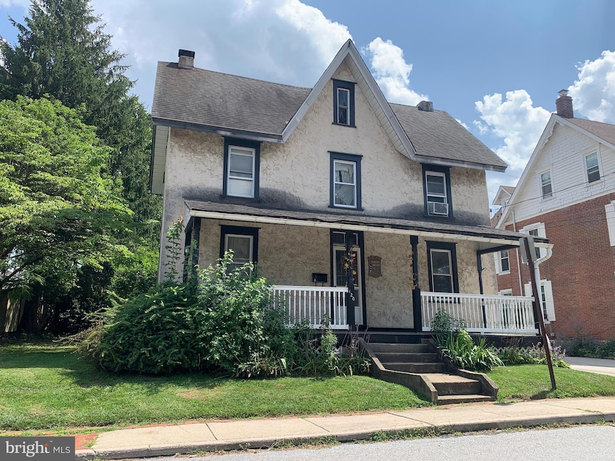 120 W Broad St, Malvern, PA 19355 - photo 1