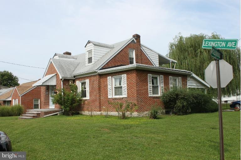 17520 Lexington Ave, Hagerstown, MD 21740 - photo 1