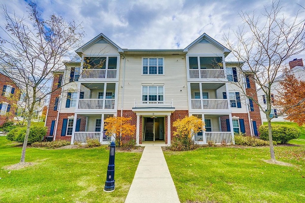 953 Summerfield Glen, Ann Arbor, MI 48103 MLS 49588