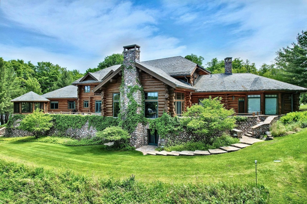 For Sale $6,850,000 • Co-Listing Agent