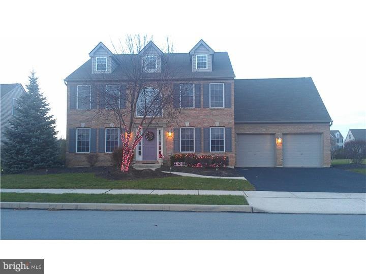6089 Goor St, Macungie, PA 18062 - photo 1