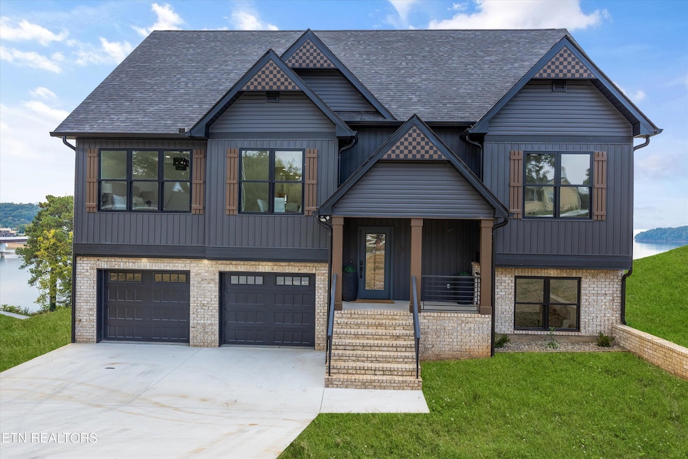 01-411 Hampton Wy 01-2 (1)