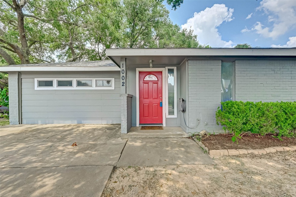 1002 Chateau Place, Richmond, TX 77469 - photo 1