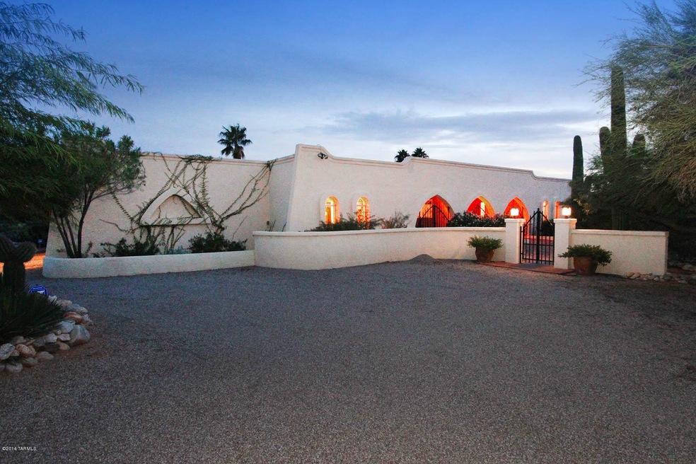 1020 E. Via Soledad
