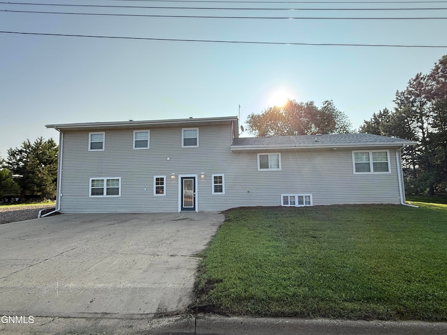 205 Dakota St S, Elgin, ND 58533 - photo 1