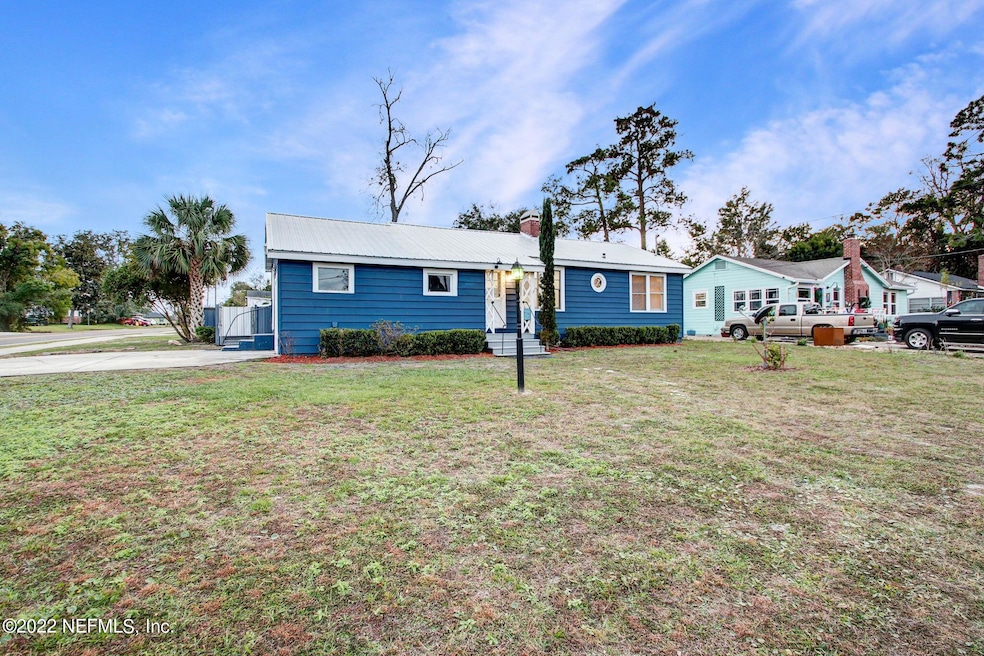 4604 Sunderland Rd, Jacksonville, FL 32210 - photo 1