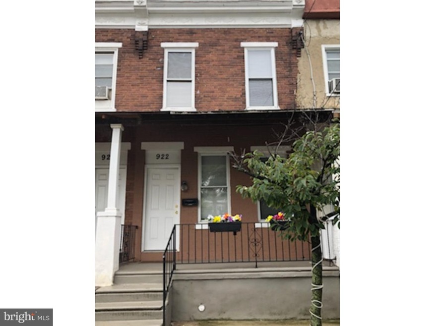 922 Cedar St, Camden, NJ 08102 - photo 1