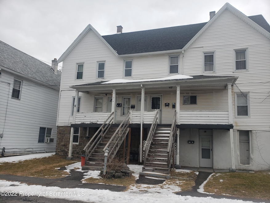 212 214 E Elm St, Dunmore, PA 18512 - photo 1