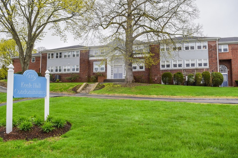 210 Washington St unit 31, Peabody, MA 01960 - photo 1