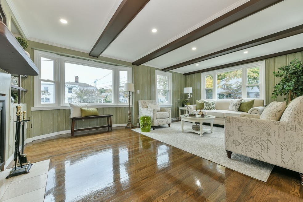 202 Humphrey St, Marblehead, MA 01945 - photo 1