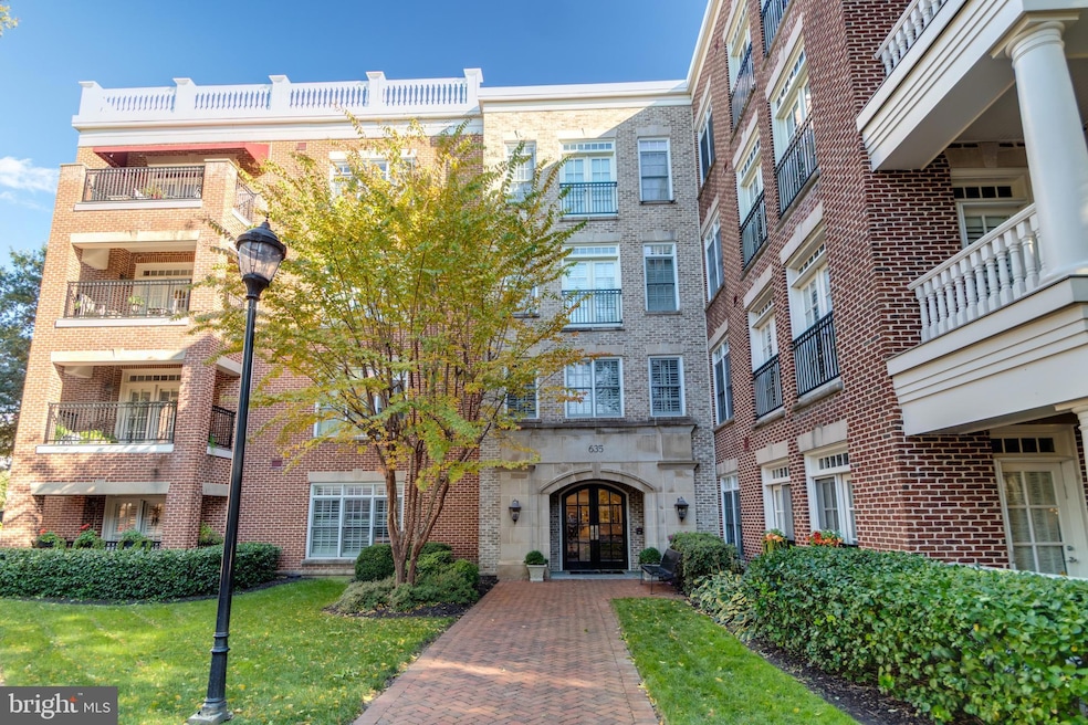 Liberty Row Condominiums unit 404, Alexandria, VA 22314 - photo 1