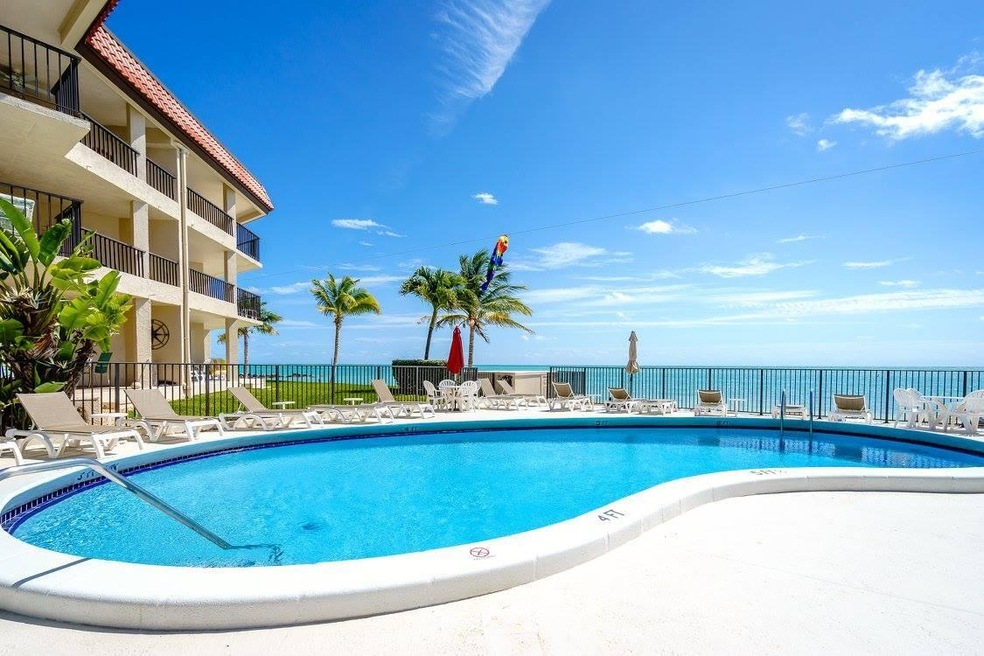 Pool and ocean view
