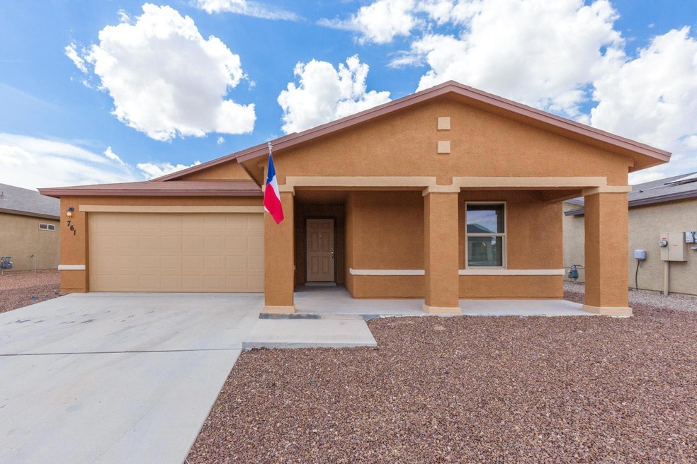 761 Villa Seca Dr, Horizon City, TX 79928 - photo 1