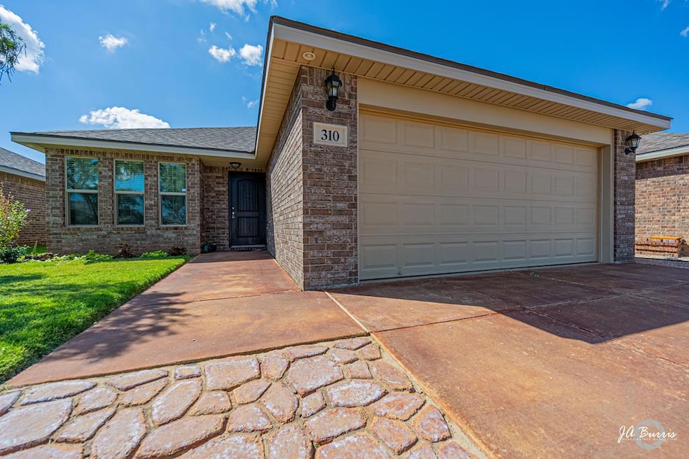 310 E 99th St, Odessa, TX 79765 - photo 1