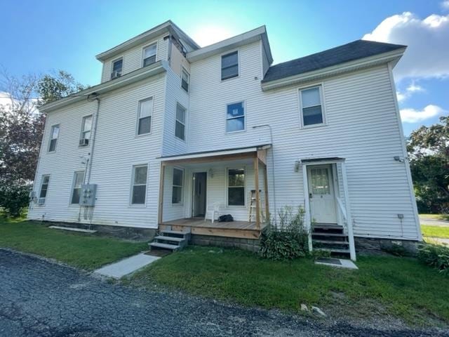 28 Lafayette Ave, Littleton, NH 03561 - photo 1